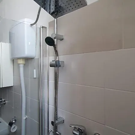 Apartman Tina *